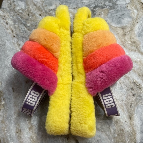 UGG Pride Fluff Yeah Slide in Rainbow Yellow Women’s Size 11 - Picture 7 of 11